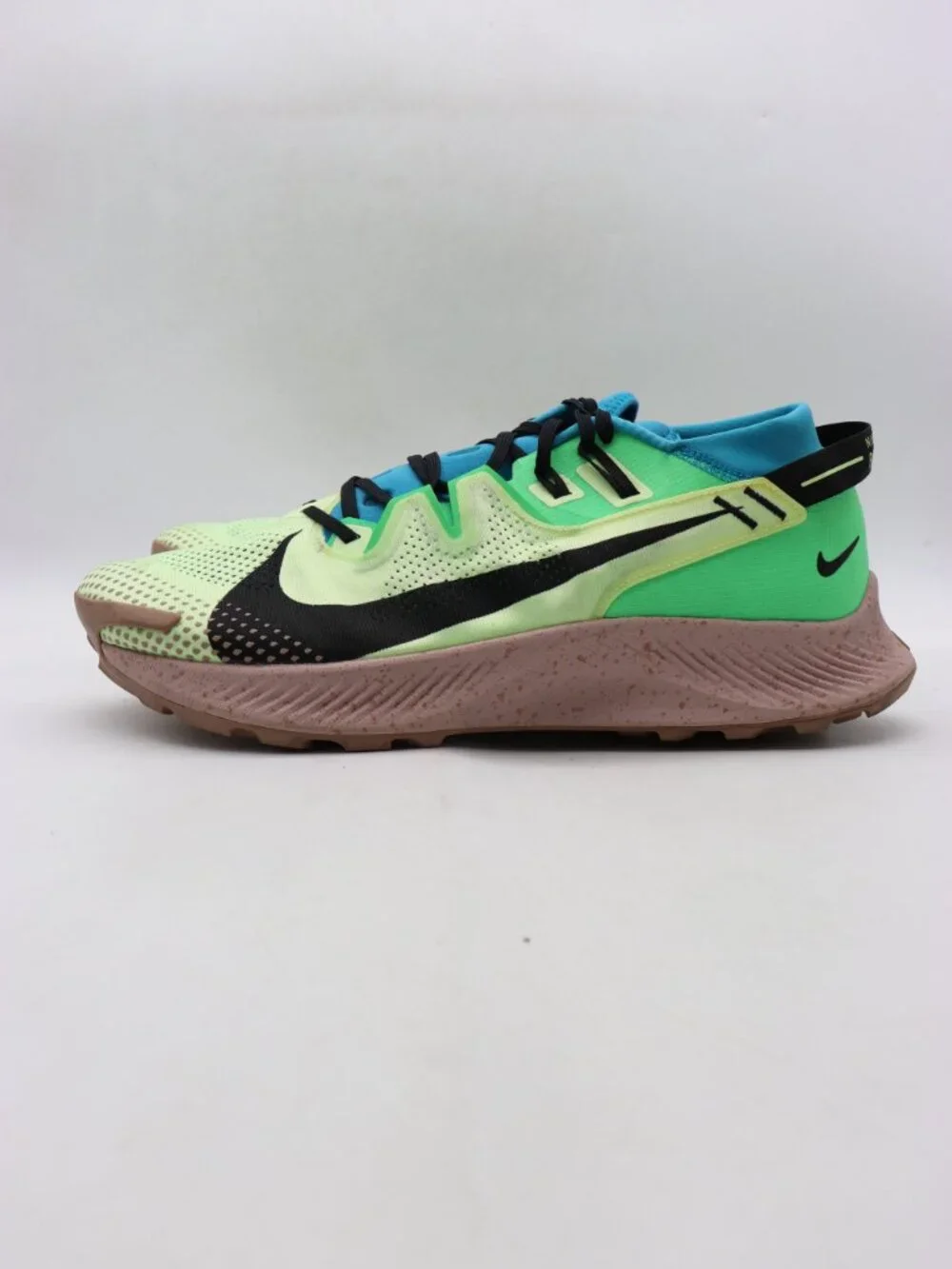 Nike Pegasus Trail 2 Men's Size 14 Barely Volt Athletic Sneakers CK4305-700